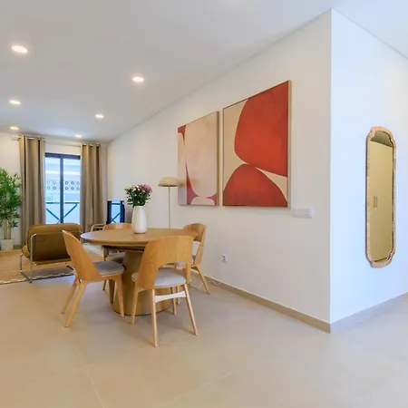 Terra Helios Algarve Brand New 2br W Private Garage Φάρο