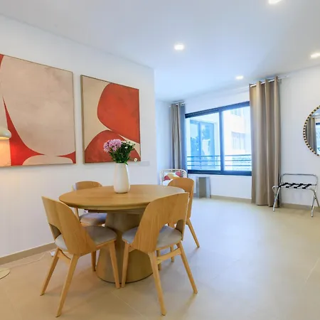 Terra Helios Algarve Brand New 2br W Private Garage * Φάρο